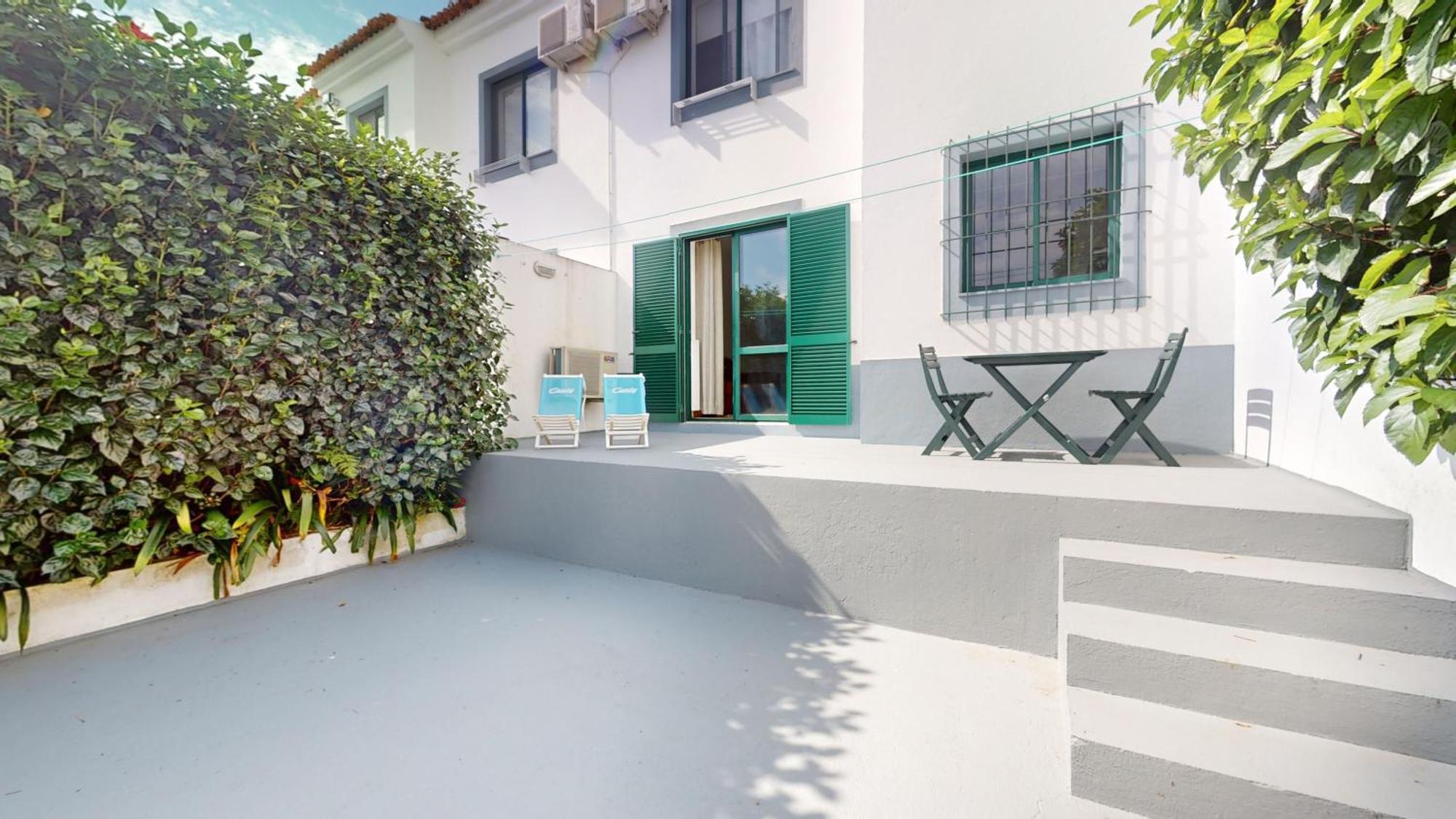 Azores Pedra Apartments - T0 E T1 Понта Делгада Екстериор снимка